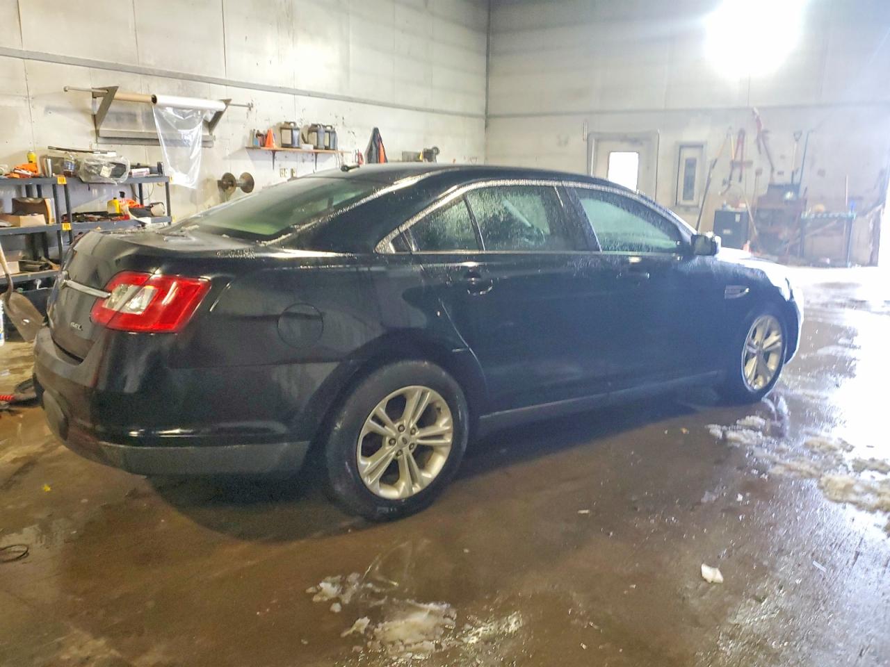 2012 FORD TAURUS SEL photo 3