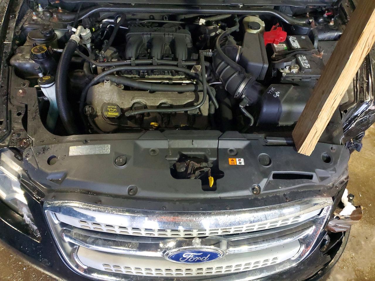 2012 FORD TAURUS SEL photo 11