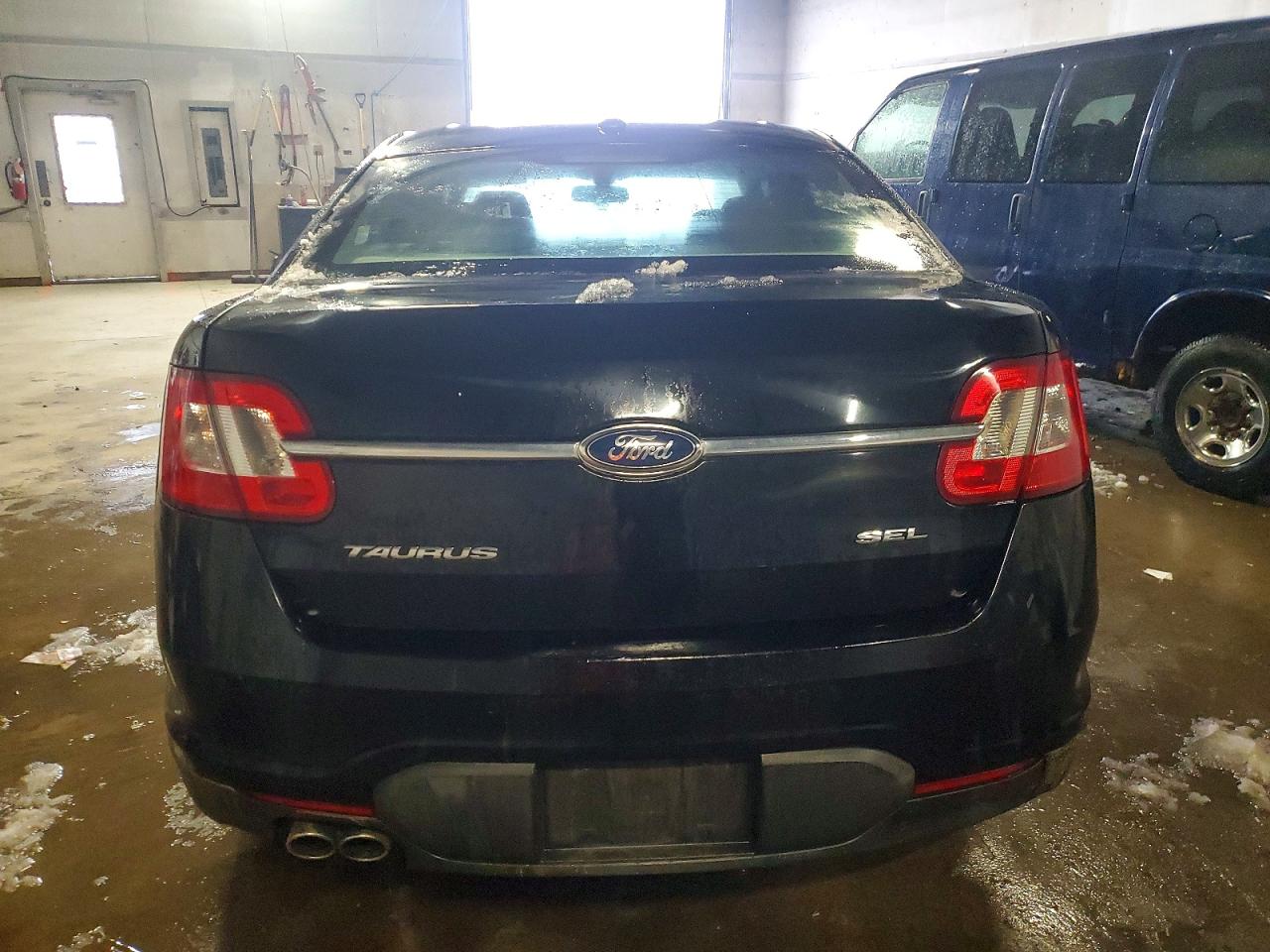 2012 FORD TAURUS SEL photo 6