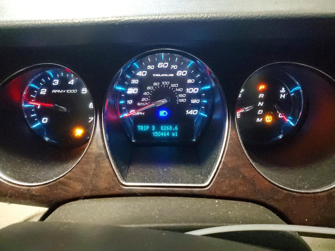 2012 FORD TAURUS SEL photo 9
