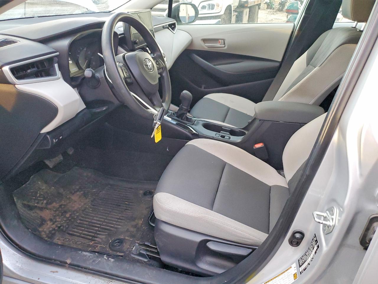 2023 TOYOTA COROLLA LE photo 7