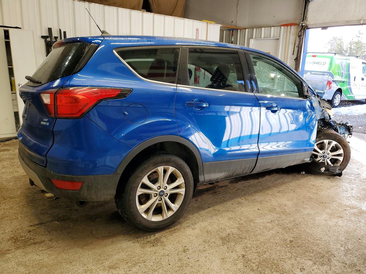 2019 FORD ESCAPE SE photo 3