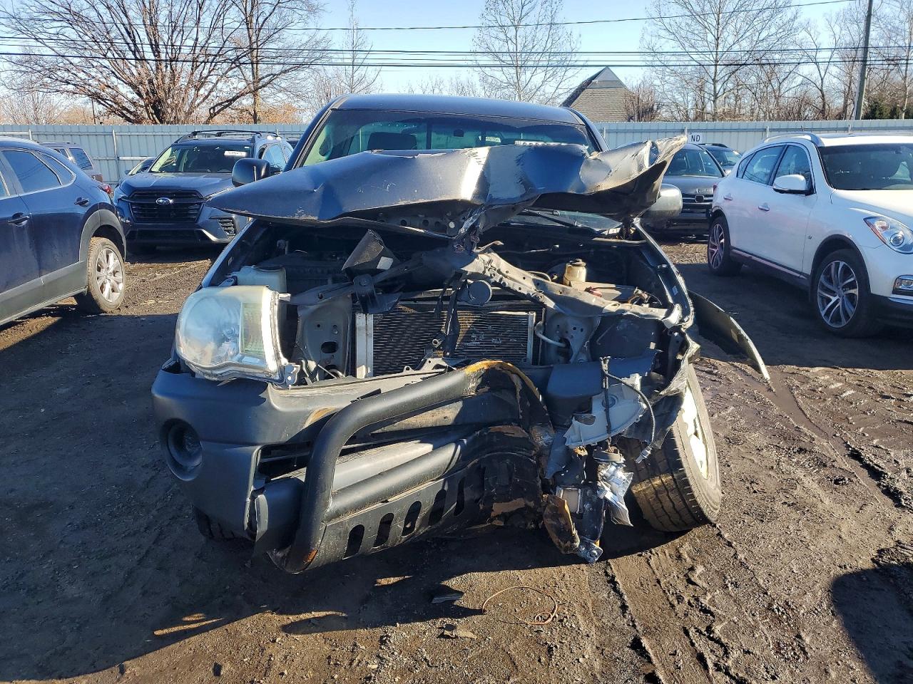2009 TOYOTA TACOMA photo 5