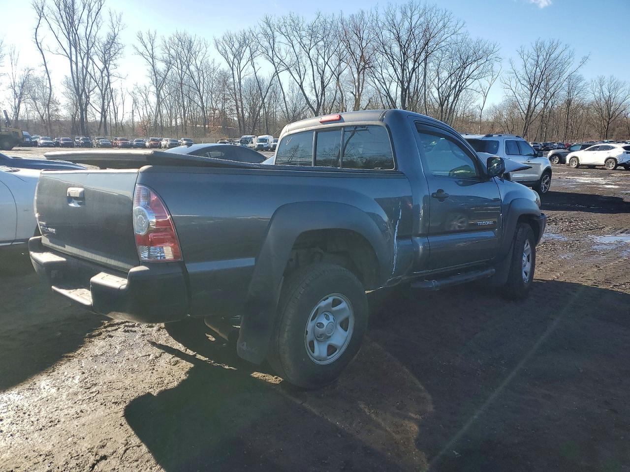 2009 TOYOTA TACOMA photo 3
