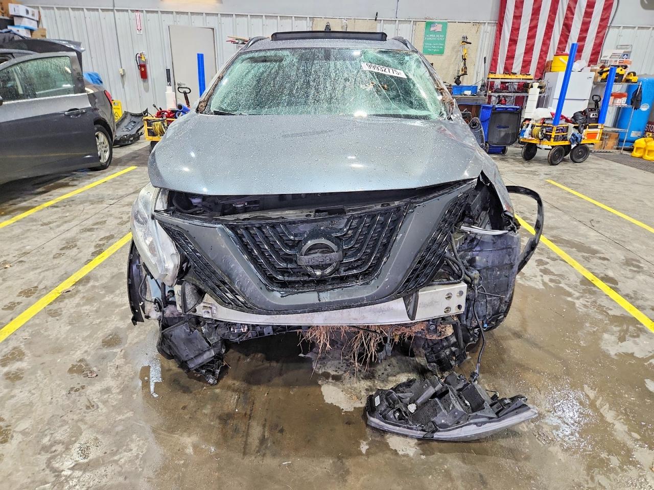 2017 NISSAN MURANO S photo 5