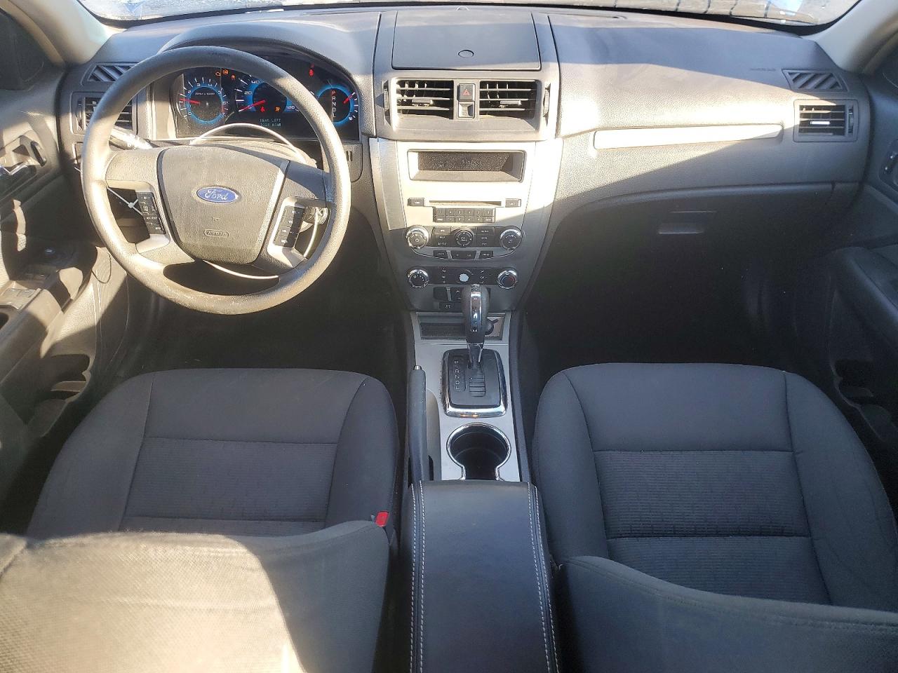 2012 FORD FUSION SE photo 8