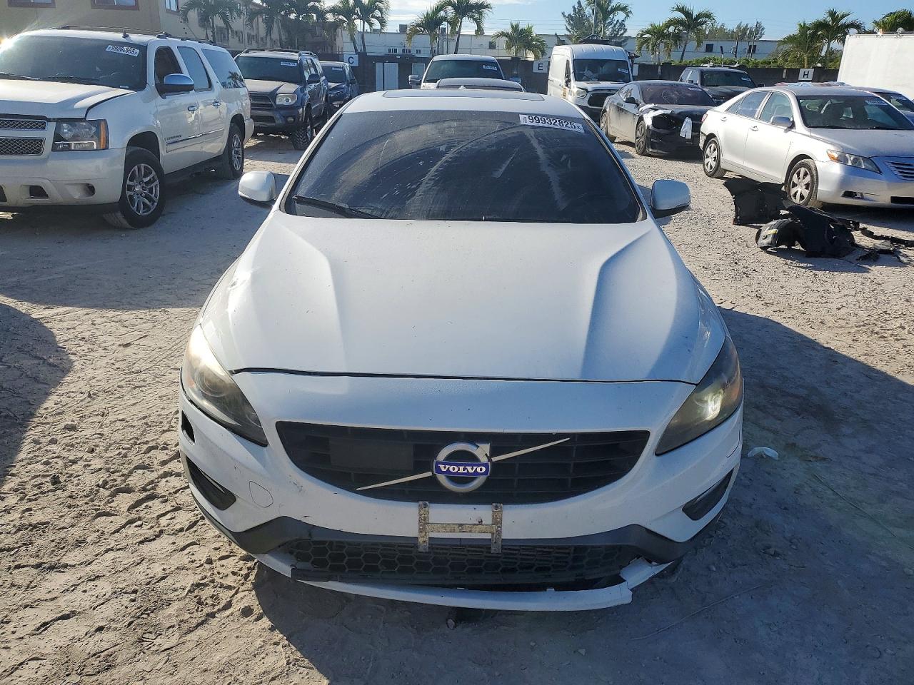 2017 VOLVO S60 DYNAMIC photo 13