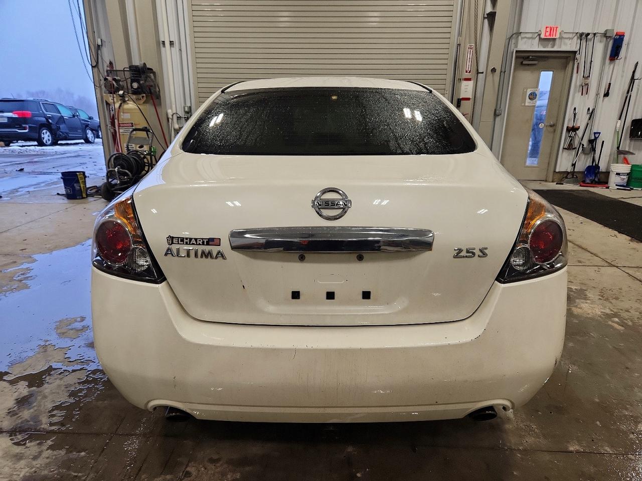 2011 NISSAN ALTIMA BASE photo 6