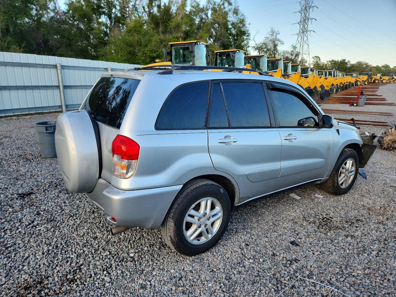 2002 TOYOTA RAV4 photo 3