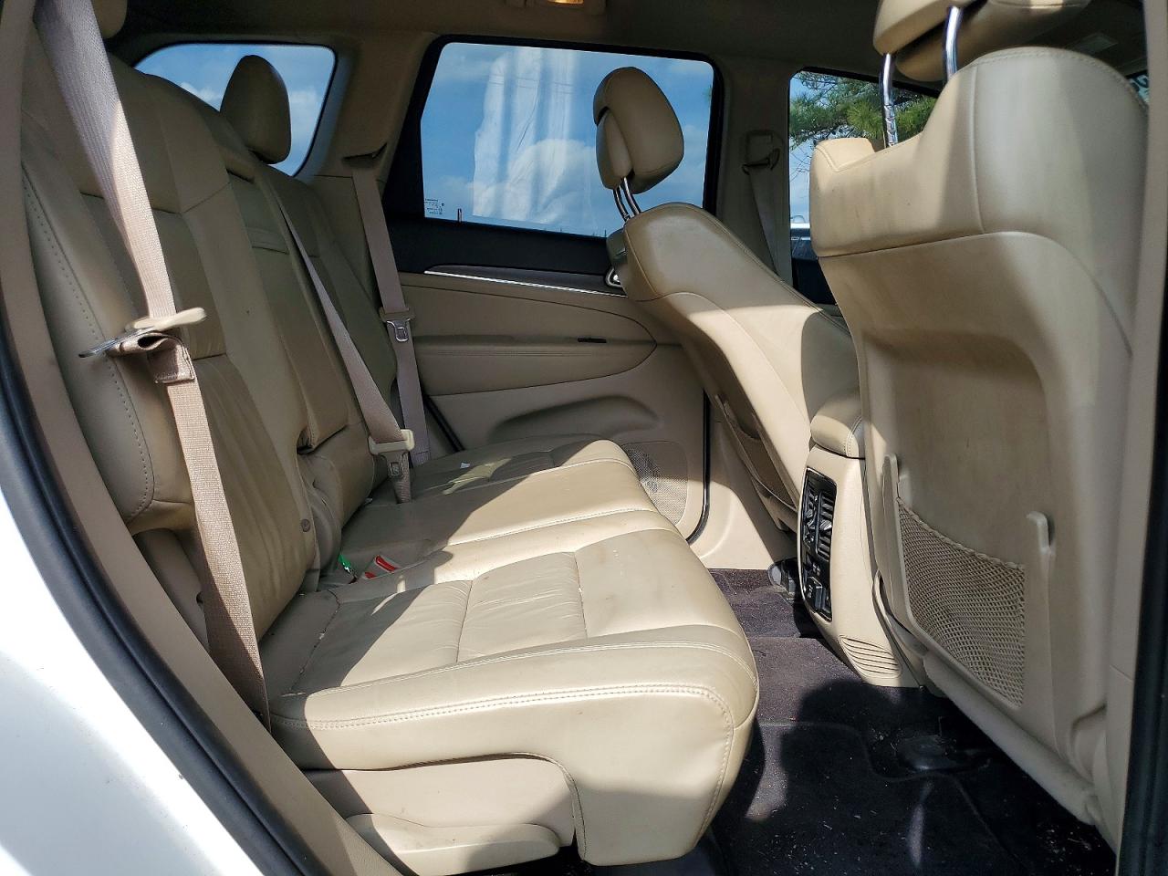 2015 JEEP GRAND CHEROKEE LIMITED photo 11