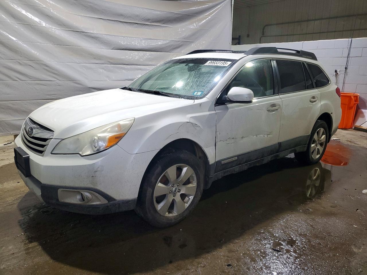 2012 SUBARU OUTBACK