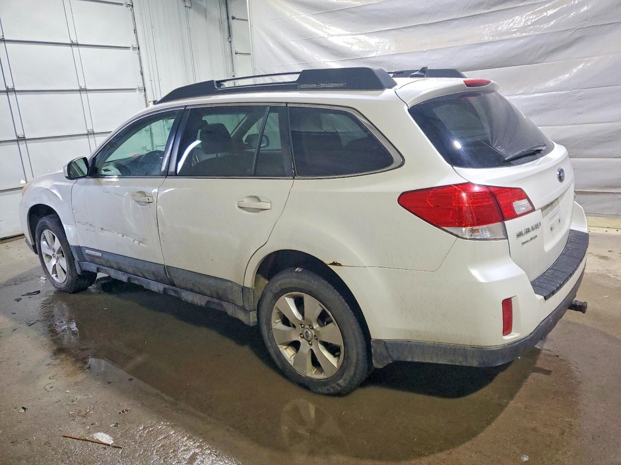 2012 SUBARU OUTBACK 3.6R LIMITED photo 3
