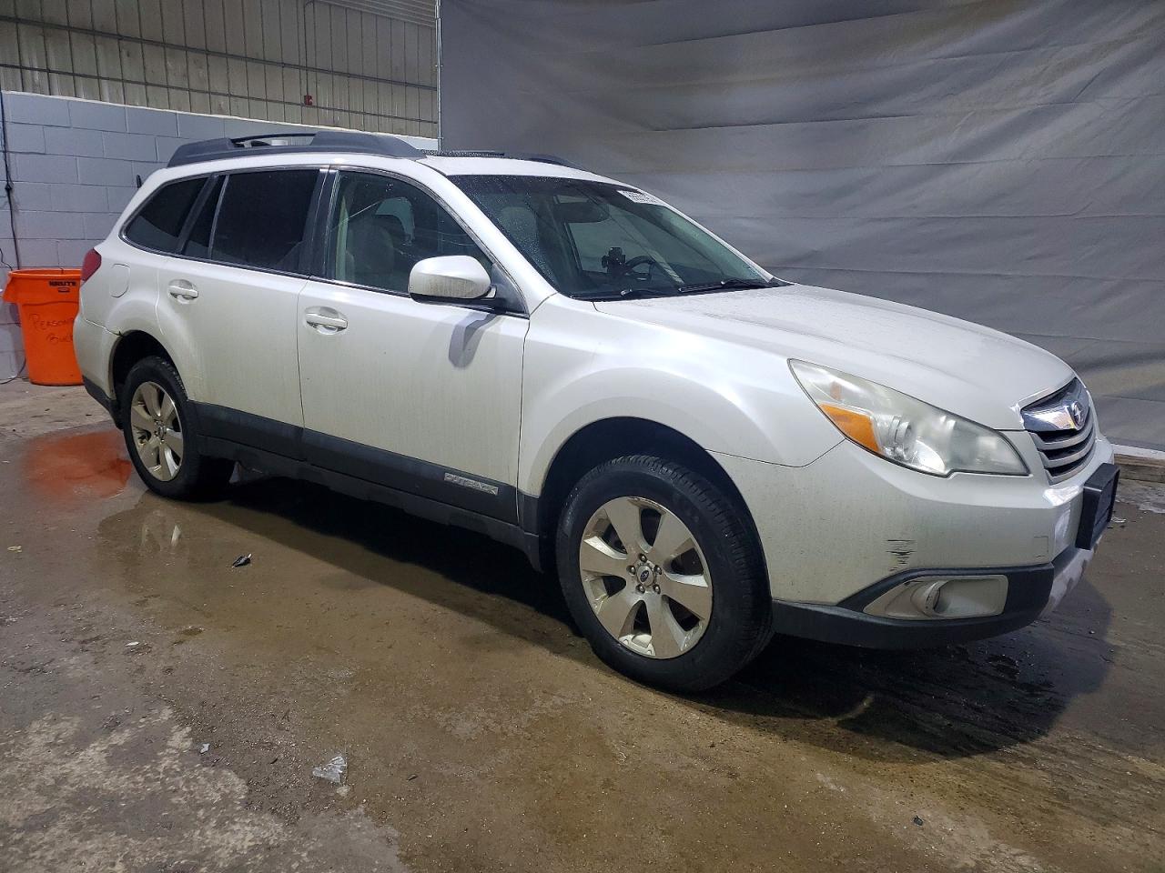 2012 SUBARU OUTBACK 3.6R LIMITED photo 7