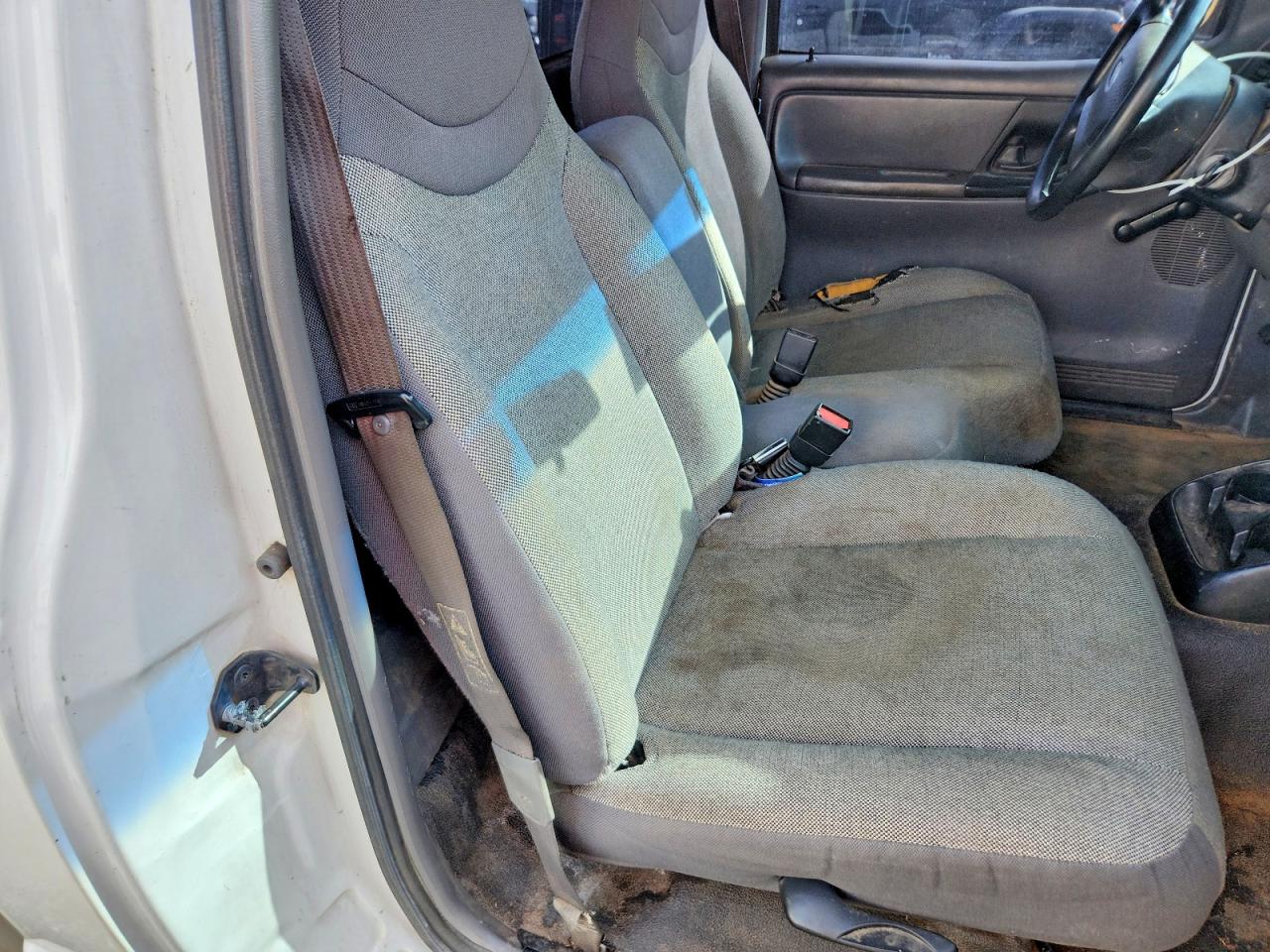 2002 FORD RANGER photo 10