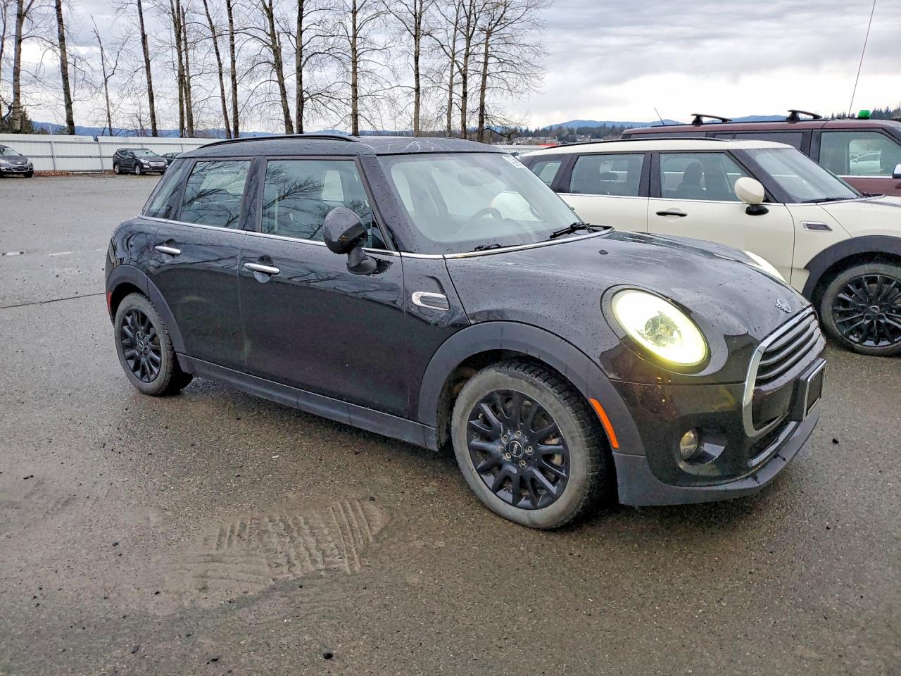 2019 MINI COOPER photo 7
