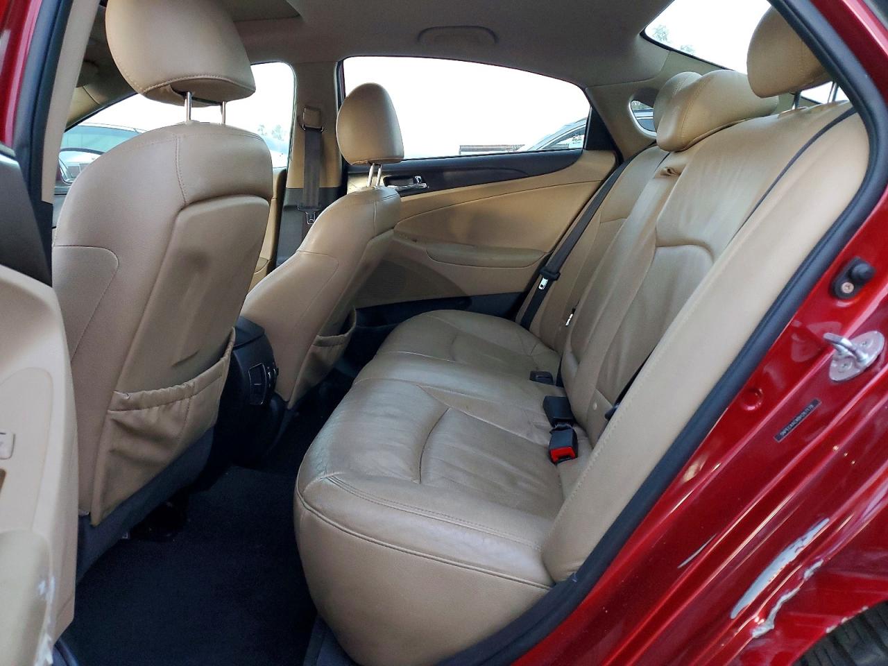 2011 HYUNDAI SONATA SE photo 19