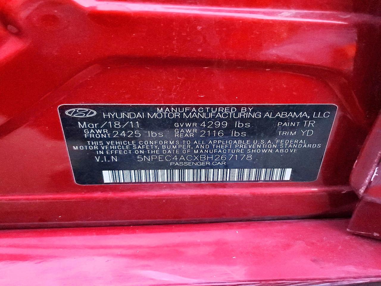 2011 HYUNDAI SONATA SE photo 25