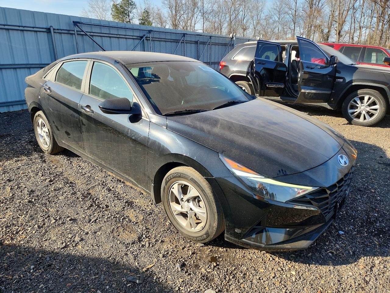 2023 HYUNDAI ELANTRA SE photo 4