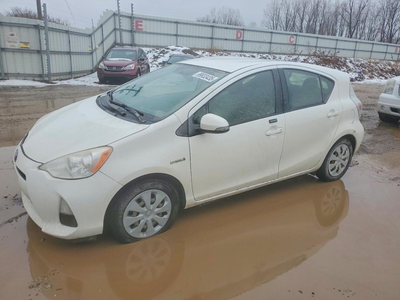 2013 TOYOTA PRIUS C