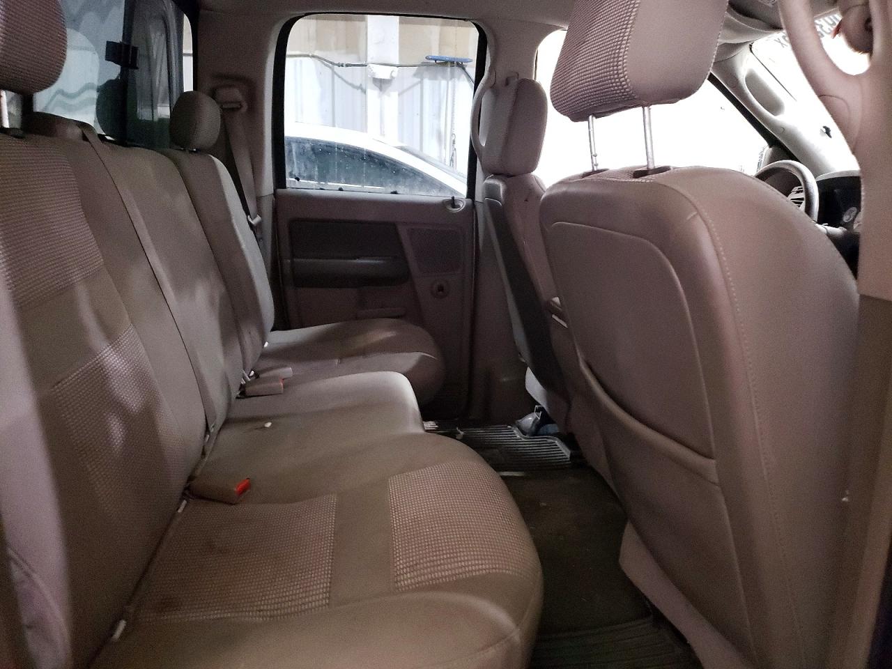 2006 DODGE RAM 2500 ST photo 10