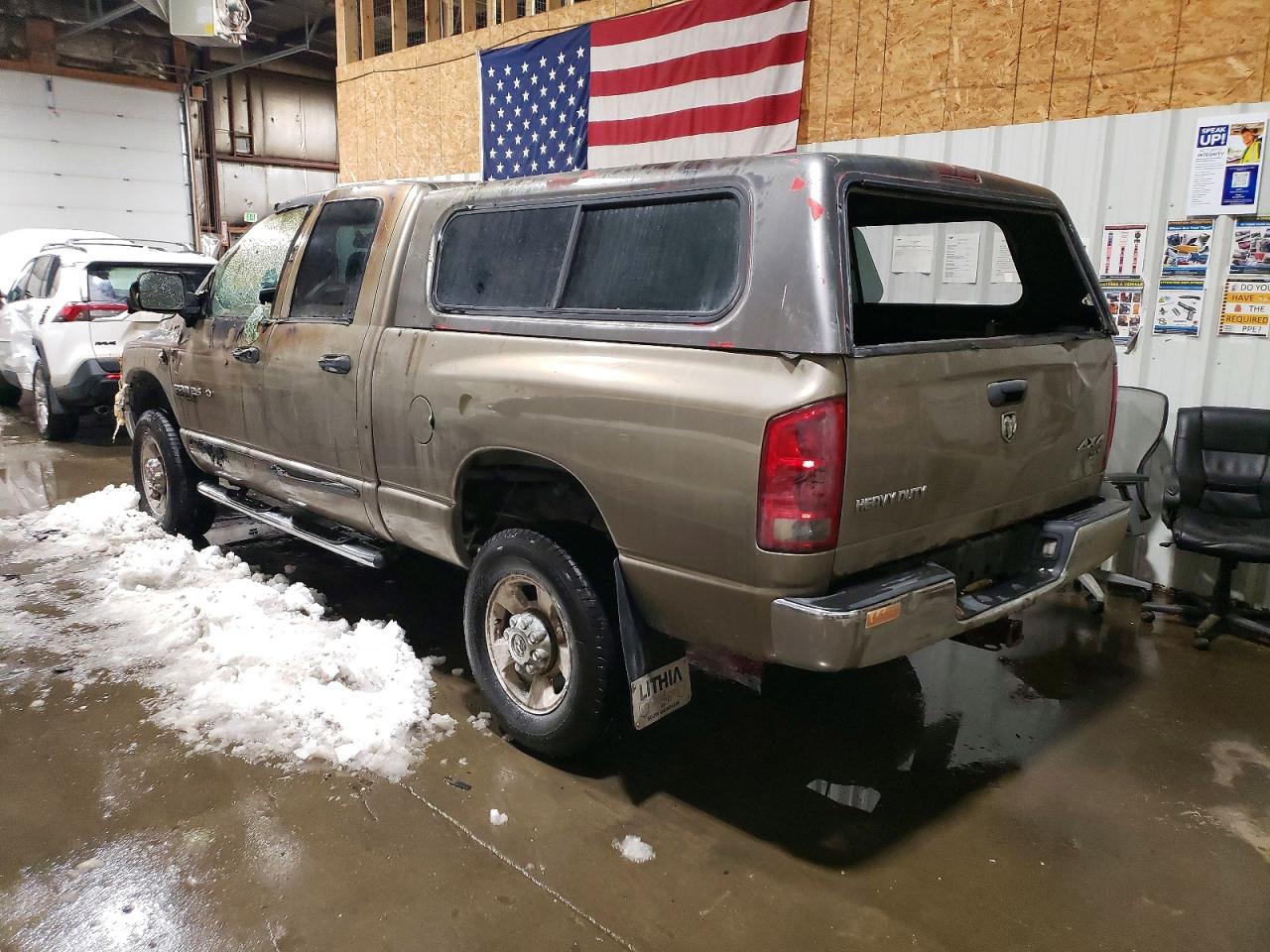 2006 DODGE RAM 2500 ST photo 2