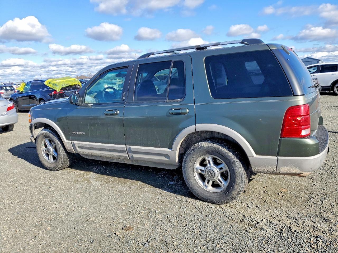 2002 FORD EXPLORER XLT photo 2