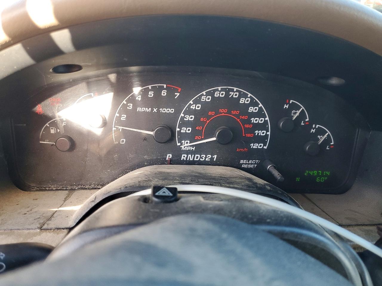 2002 FORD EXPLORER XLT photo 9