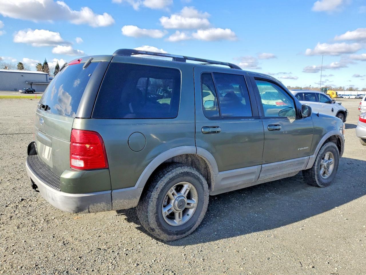2002 FORD EXPLORER XLT photo 3