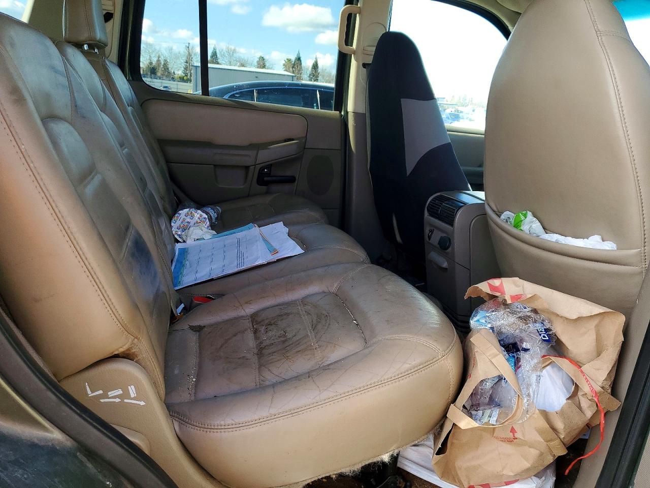 2002 FORD EXPLORER XLT photo 11