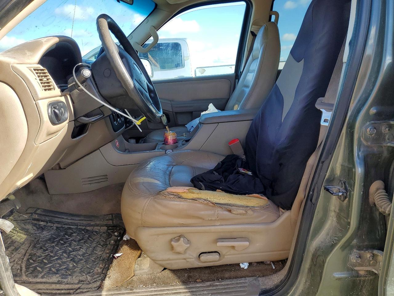 2002 FORD EXPLORER XLT photo 7
