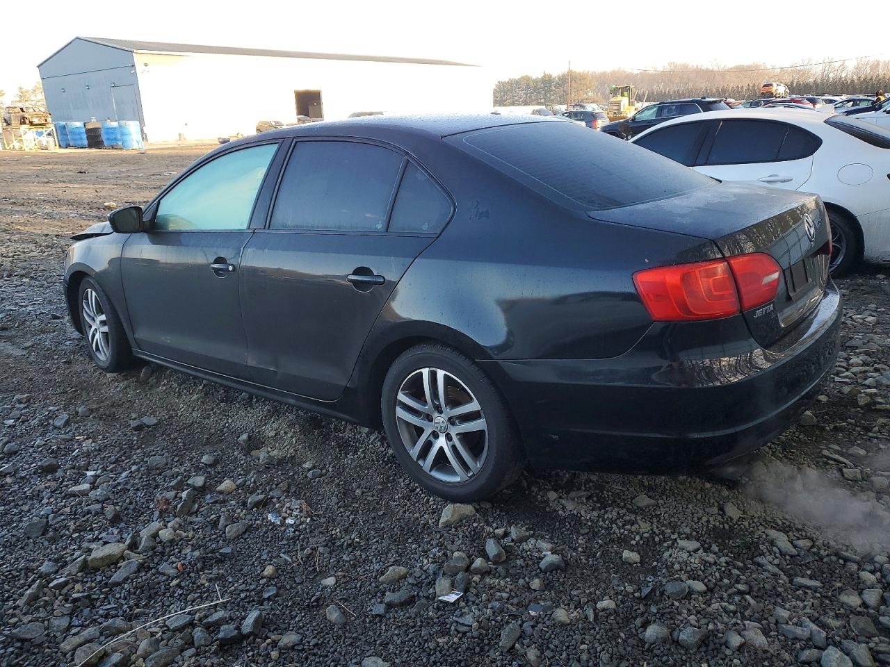 2014 VOLKSWAGEN JETTA BASE photo 2