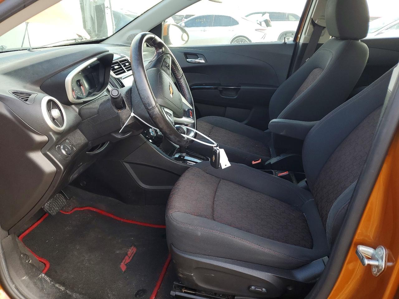 2017 CHEVROLET SONIC LT photo 13