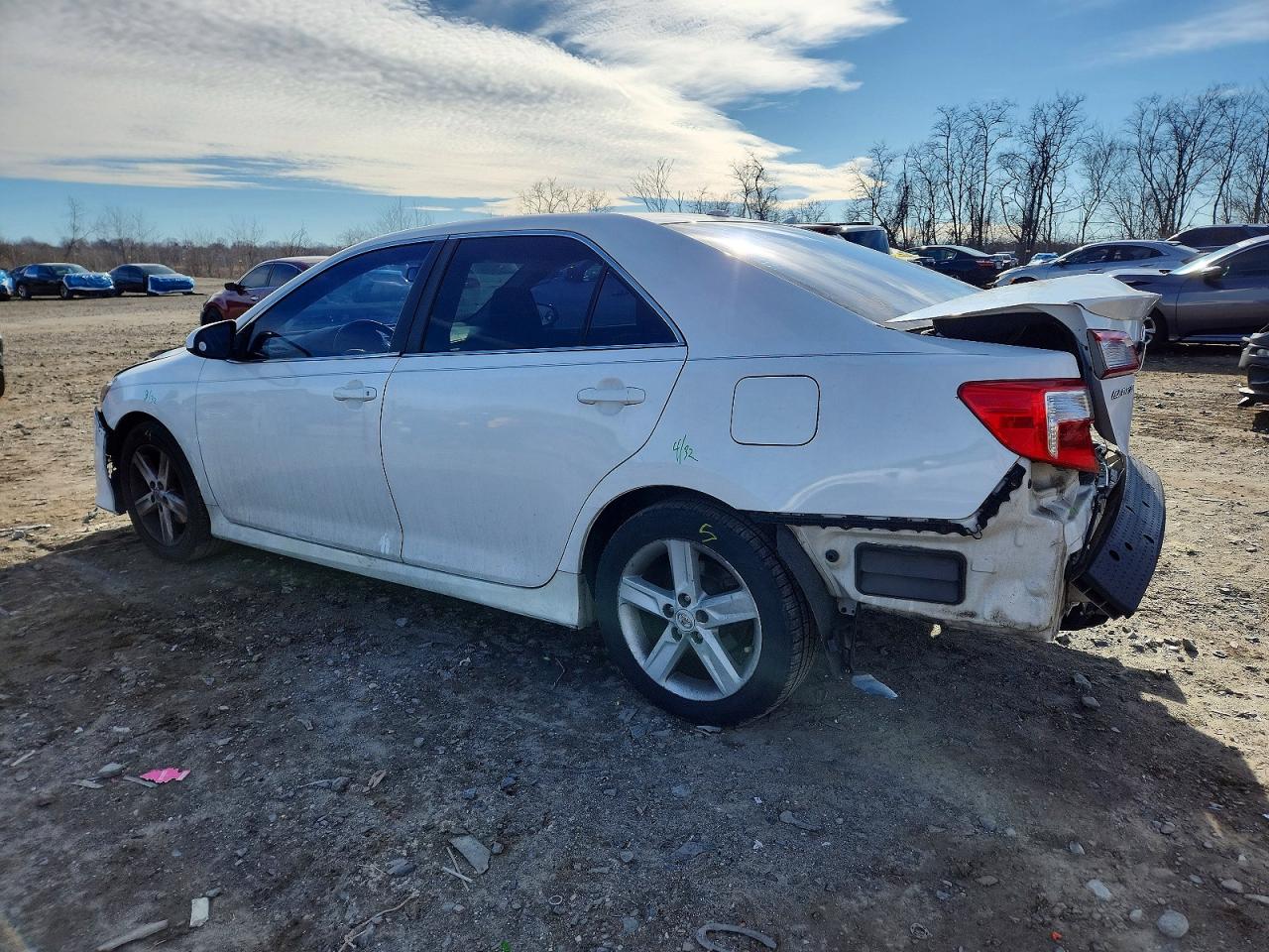 2012 TOYOTA CAMRY BASE photo 2