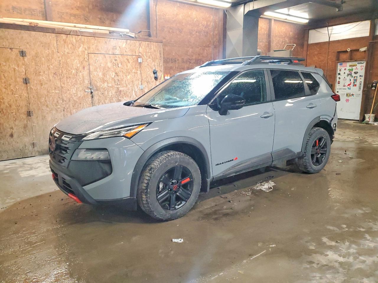 2025 NISSAN ROGUE