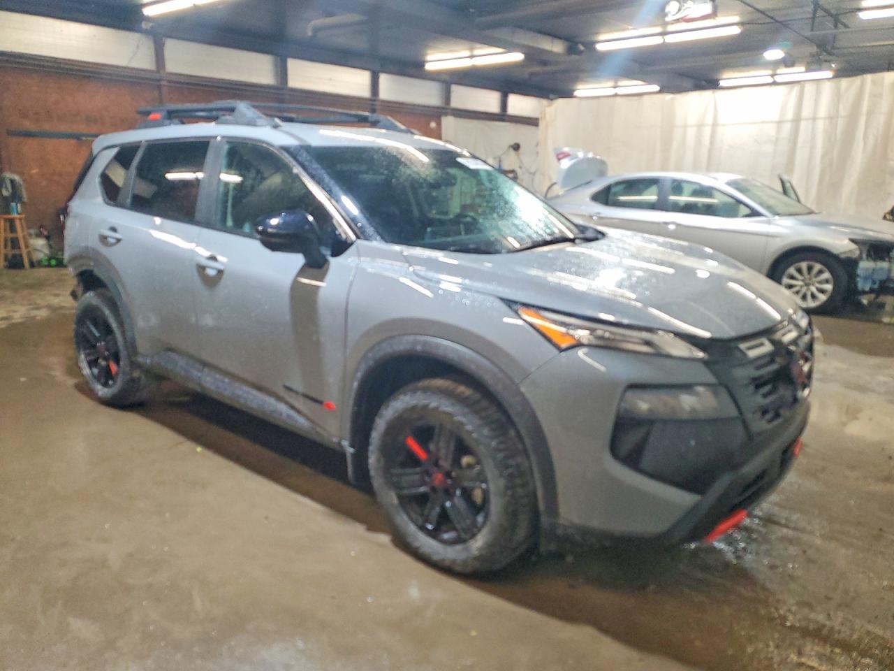 2025 NISSAN ROGUE SV photo 4