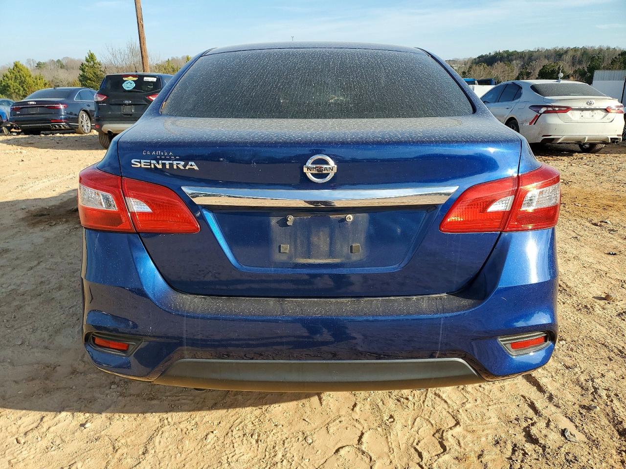2018 NISSAN SENTRA S photo 6