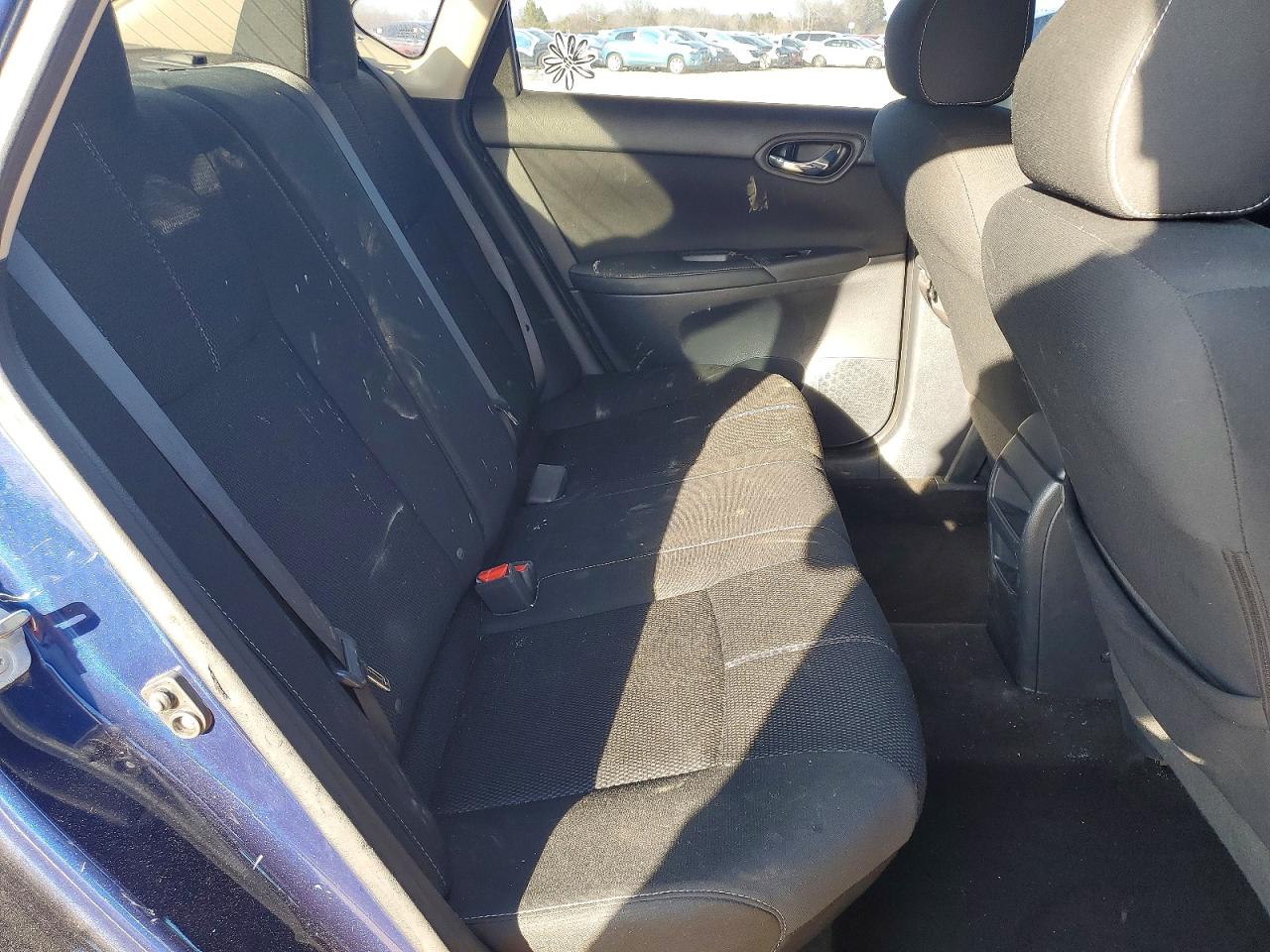 2018 NISSAN SENTRA S photo 10