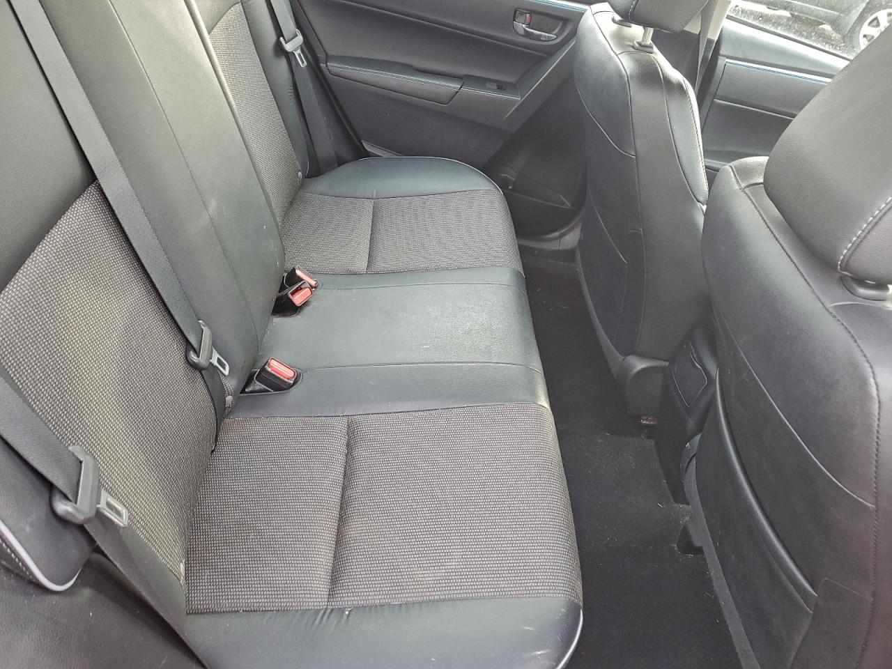 2014 TOYOTA COROLLA L photo 10