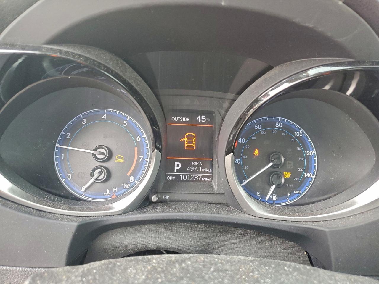 2014 TOYOTA COROLLA L photo 9