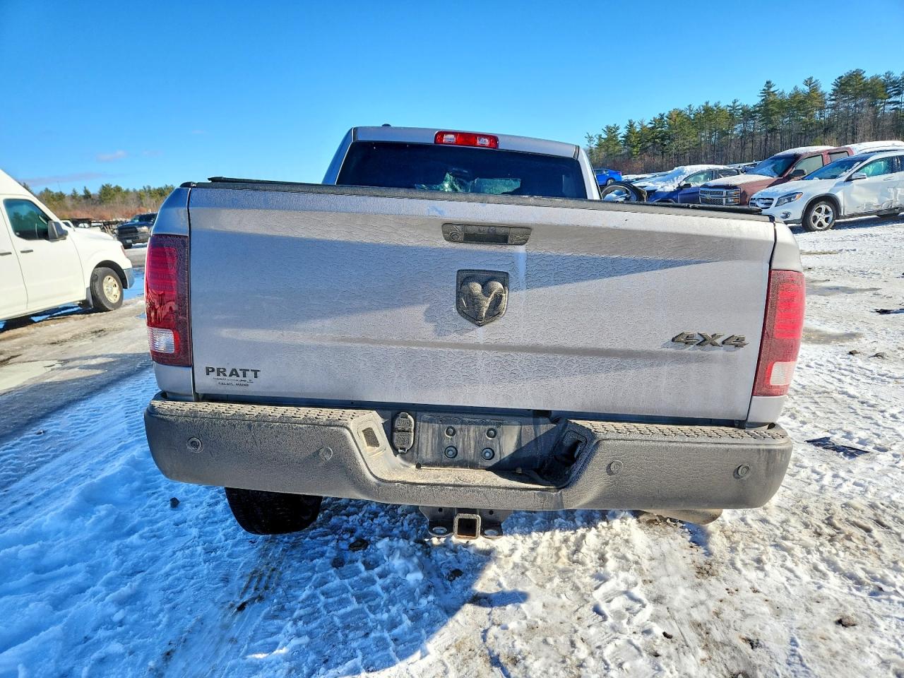 2022 RAM 1500 CLASSIC SLT photo 6