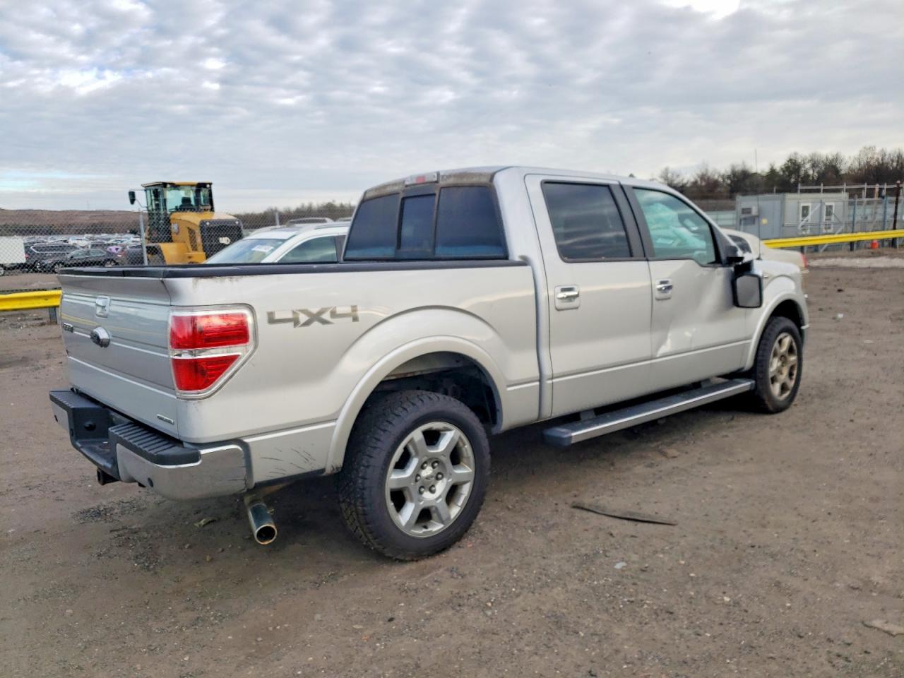 2014 FORD F150 SUPERCREW photo 3