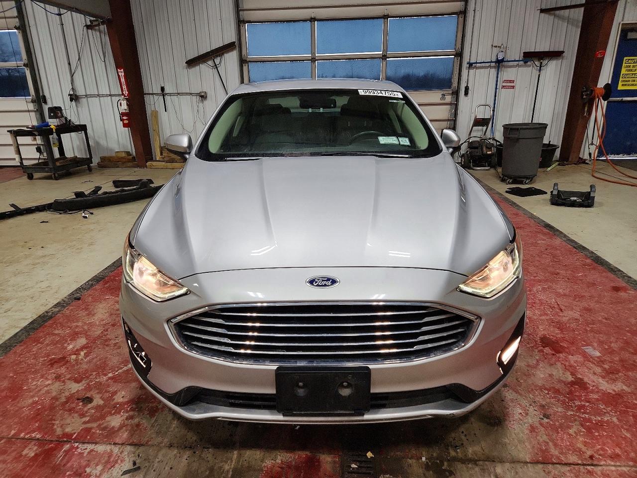 2019 FORD FUSION SE photo 5