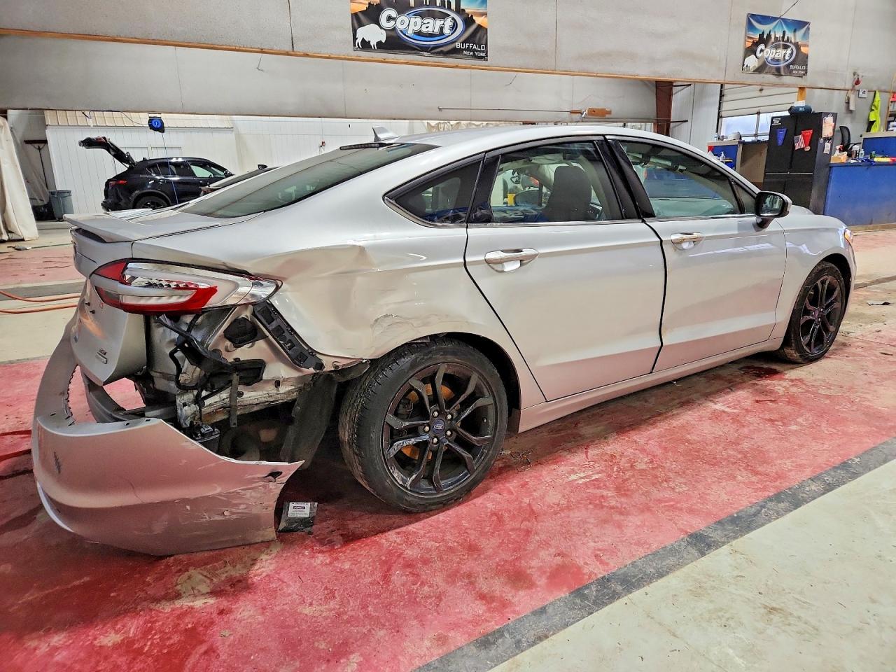 2019 FORD FUSION SE photo 3