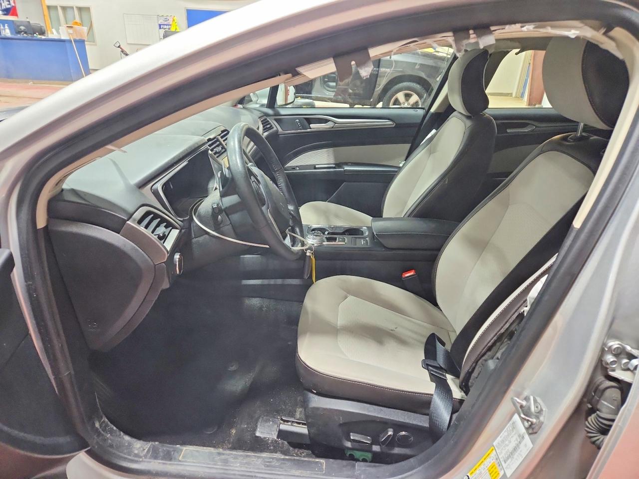 2019 FORD FUSION SE photo 7