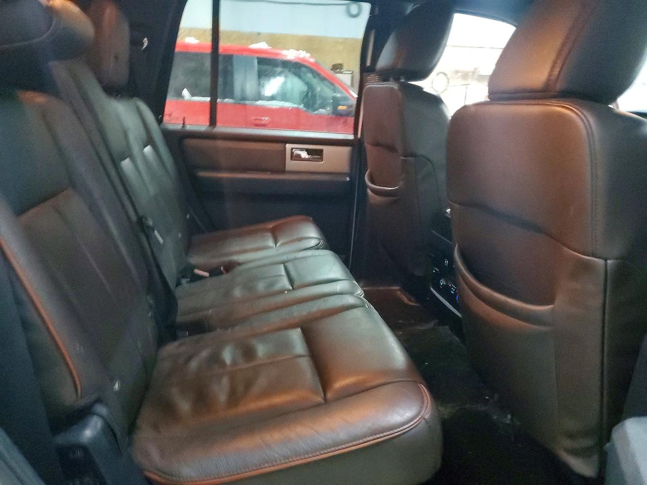 2016 FORD EXPEDITION XLT photo 11