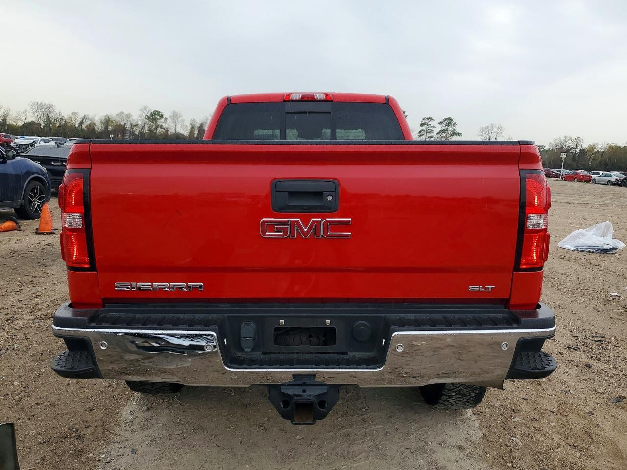 2017 GMC SIERRA K2500 SLT photo 6