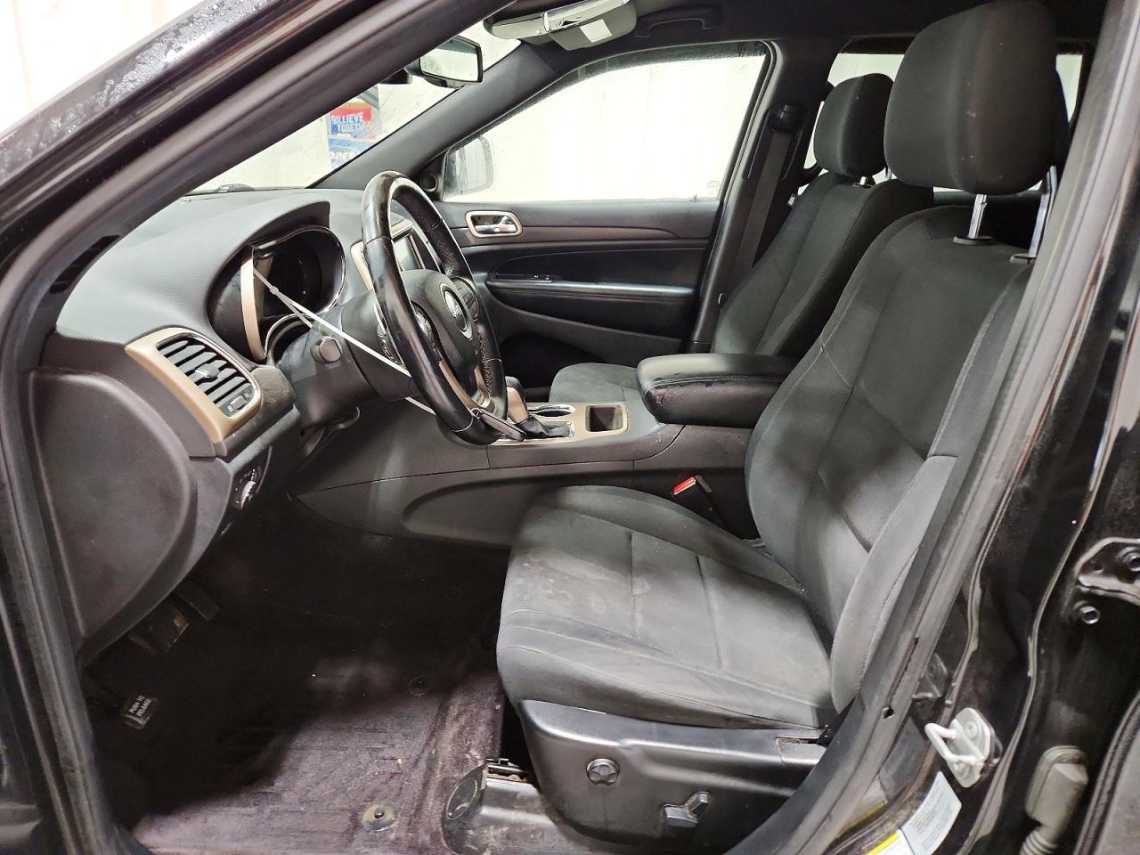2016 JEEP GRAND CHEROKEE LAREDO photo 7