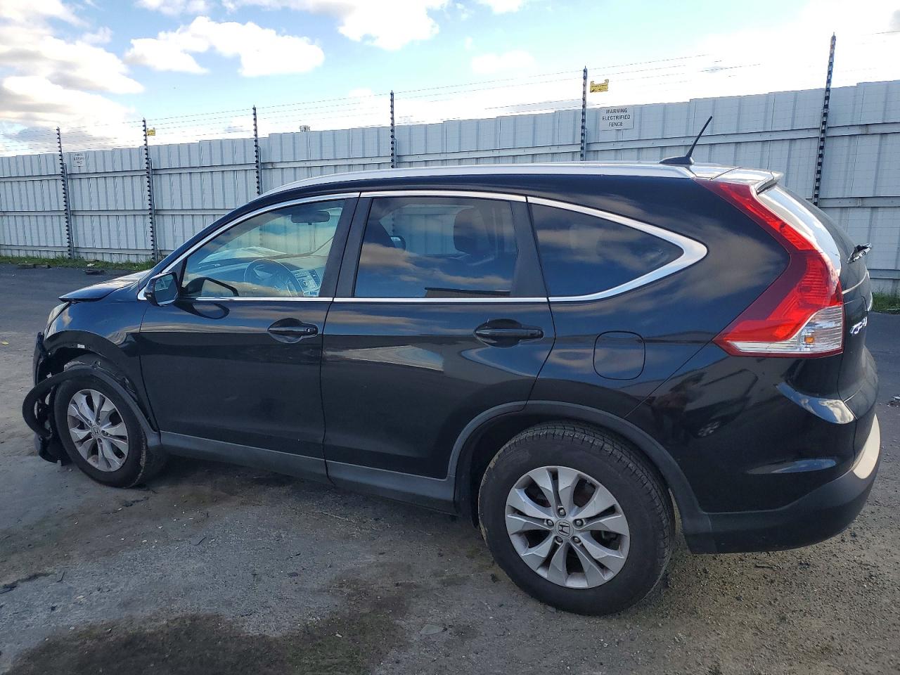 2013 HONDA CR-V EXL photo 2