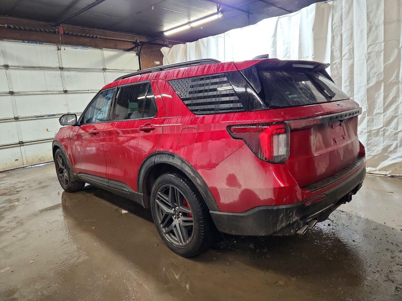 2025 FORD EXPLORER ST photo 2