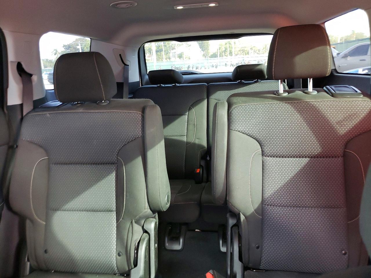 2023 GMC ACADIA SLE photo 10